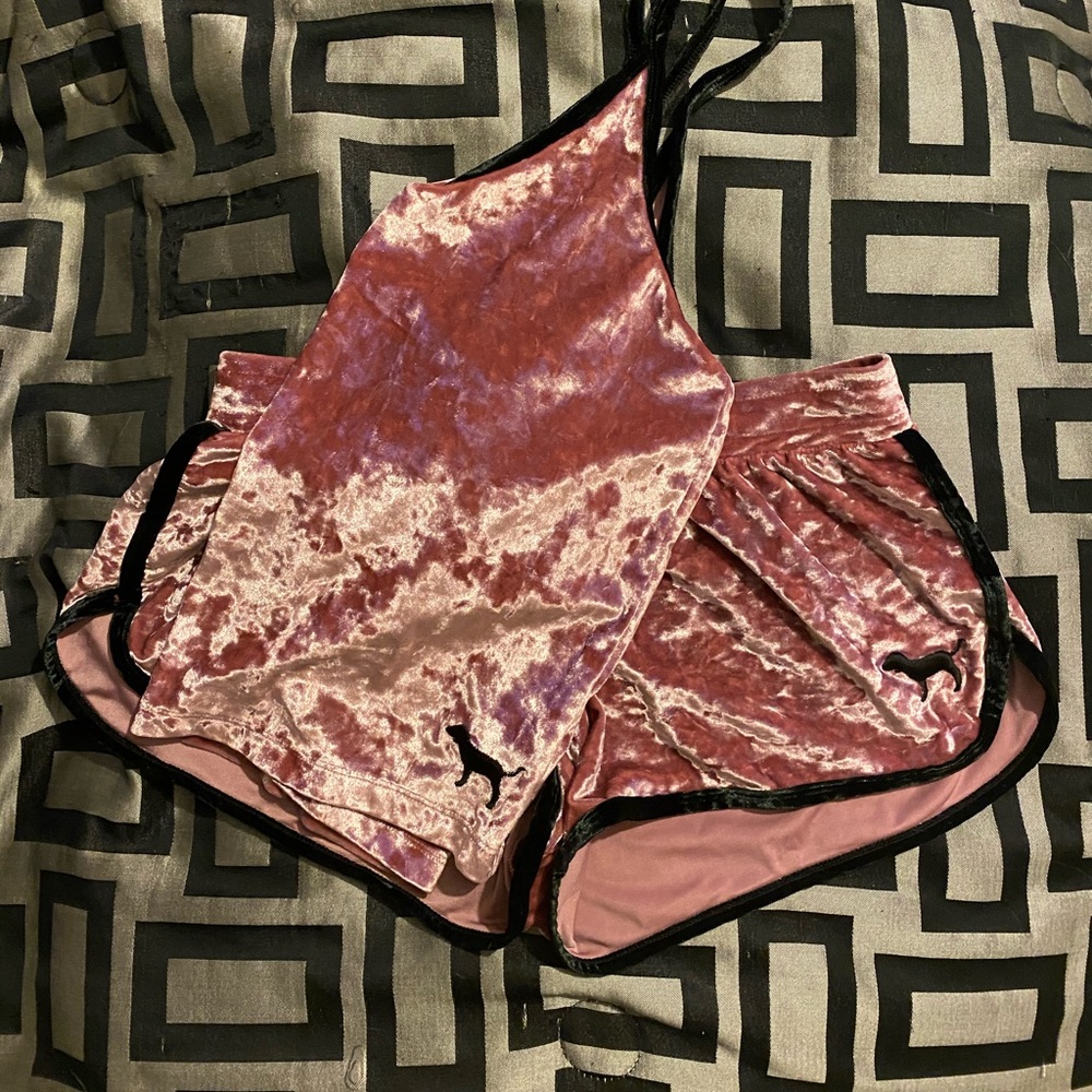Victoria secret sleep set